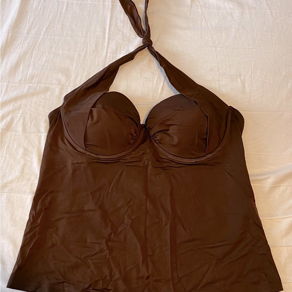 Lands End tankini top. So 14